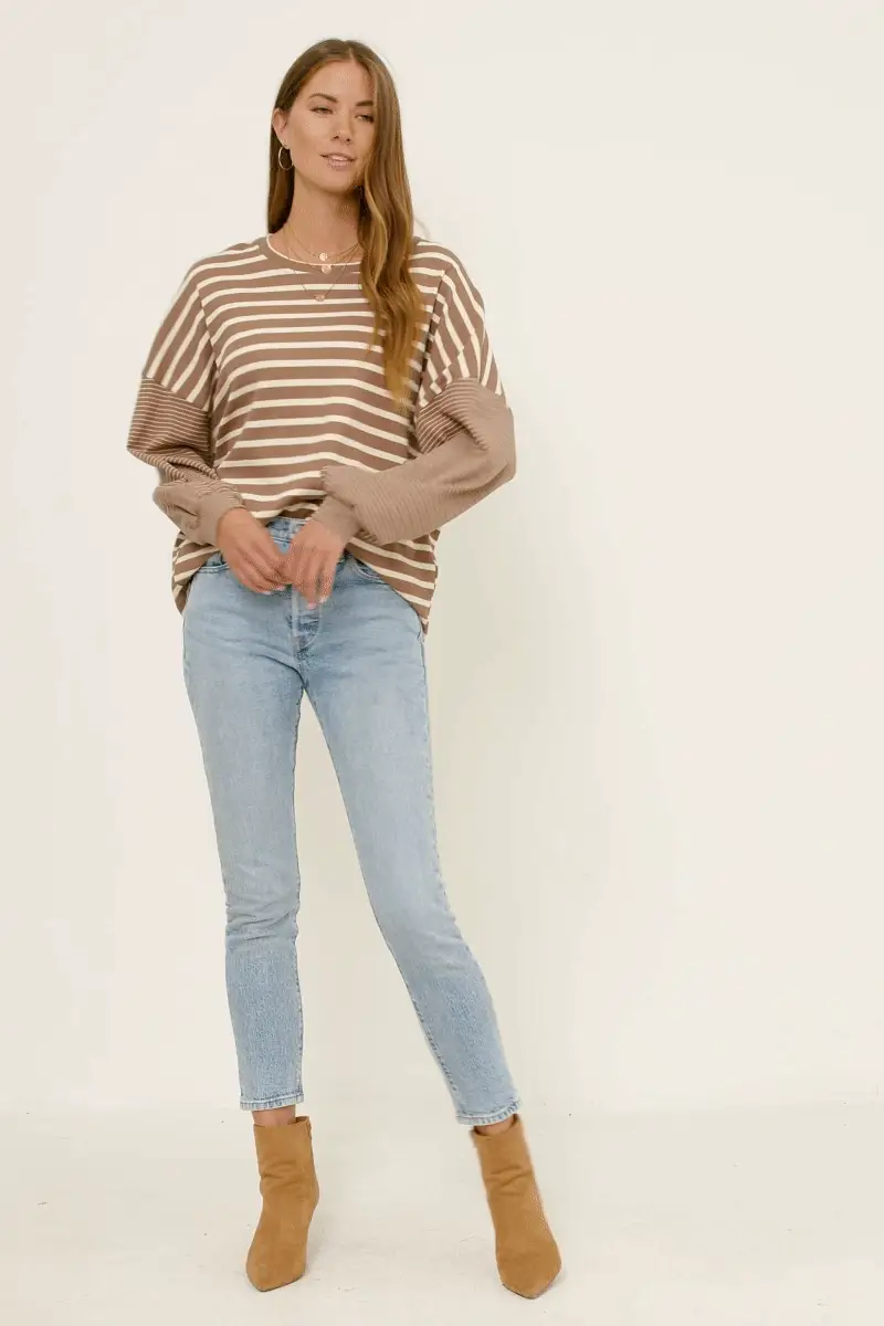 Contrast Stripe Sleeve Textured Knit Top - Image 6