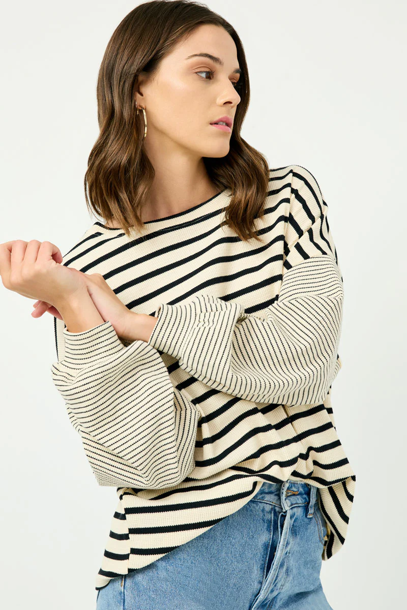 Contrast Stripe Sleeve Textured Knit Top - Image 8