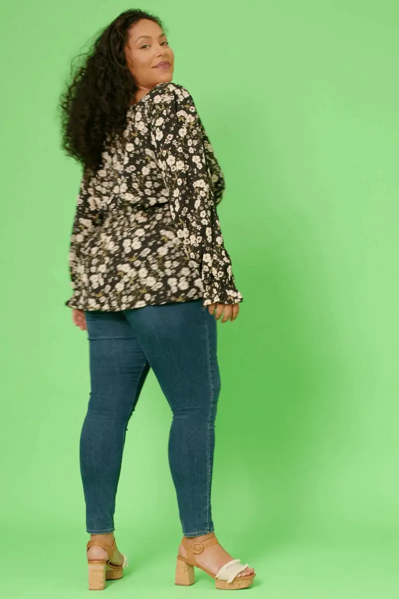 Square Neck Long Sleeve Printed Top - Image 10